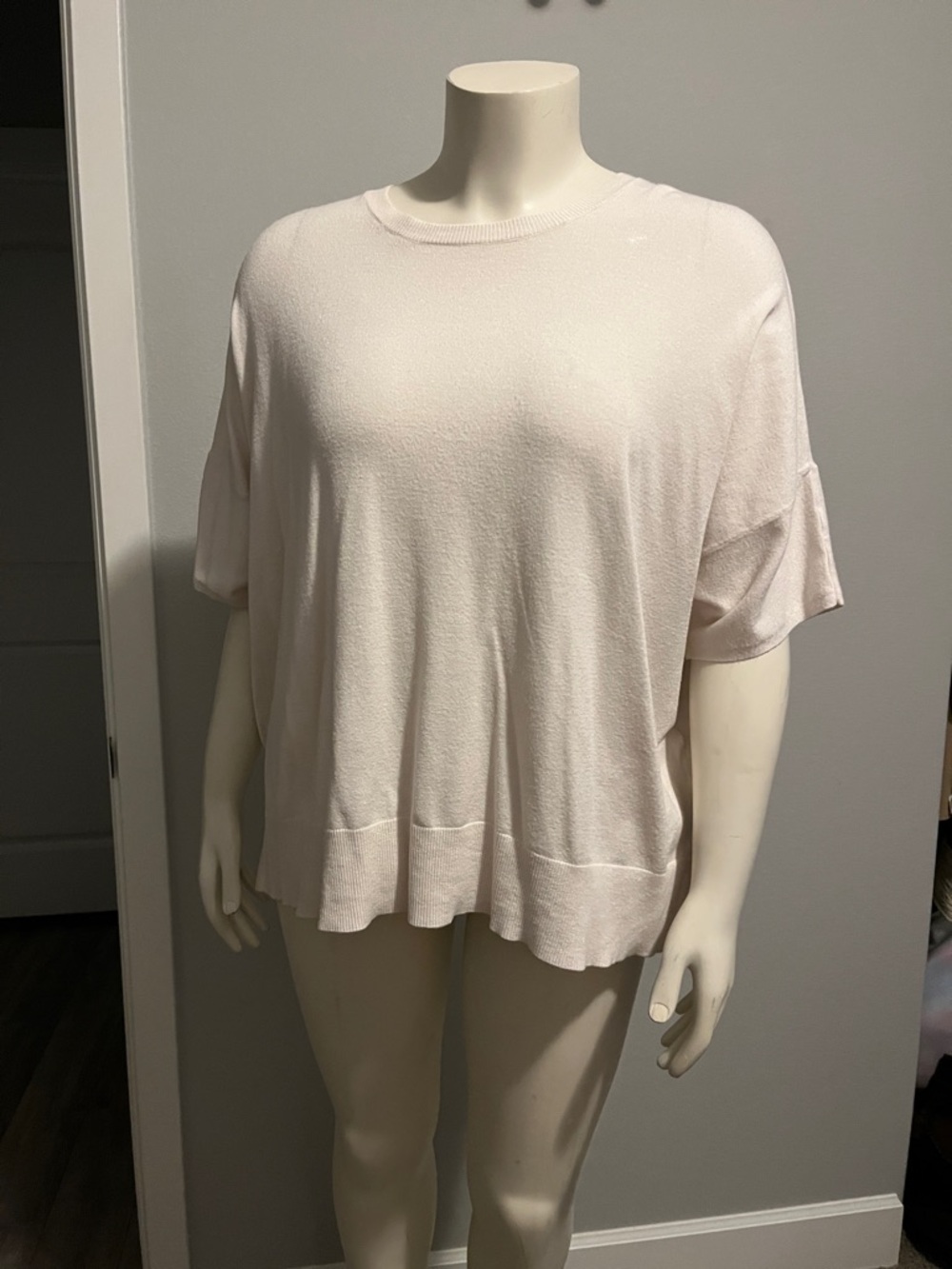 Splendid Relaxed Short Sleeve Tee in Soft White